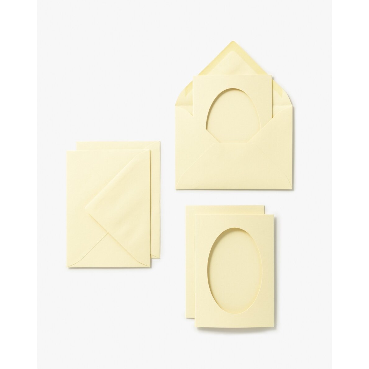 Passepartouts OVAL CUT 220g/m², 10,5x15cm, 5 cards&envelopes, straw yellow 2