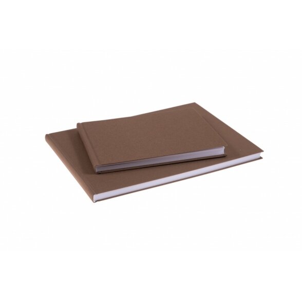 Knygelė eskizams Kreska 210 mm x 148 mm 80 lapų 90 g/m2 kietas viršelis rudos spalvos Knygelė eskizams Kreska 210 mm x 148 mm 80 lapų 90 g/m2 kietas viršelis rudos spalvos
