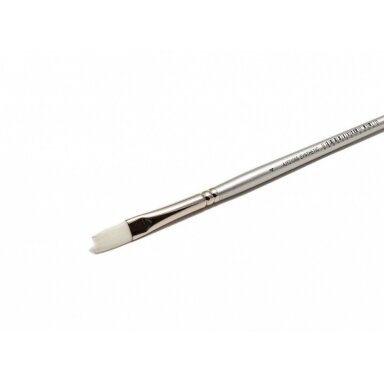 White Synthetic 2106 Flat Long Handle Brush No.4